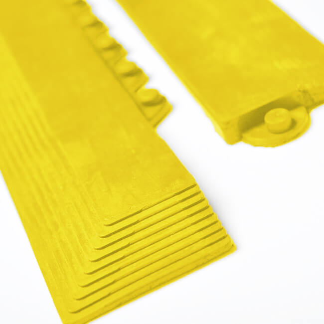 rubber-united-modular-mat-ramp-yellow-2