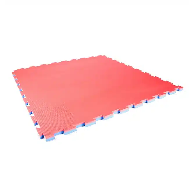 red and blue tatami mats