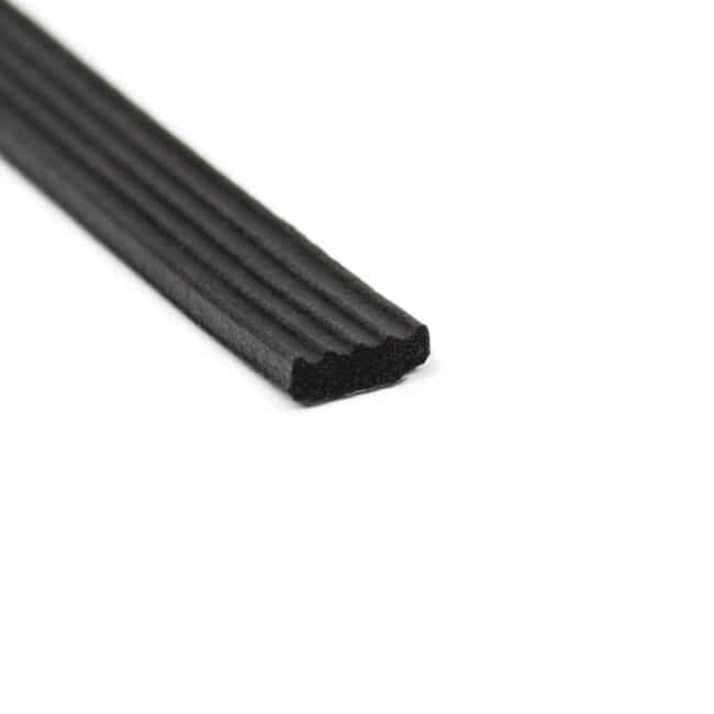 rubber-united-draught-9x3mm-black